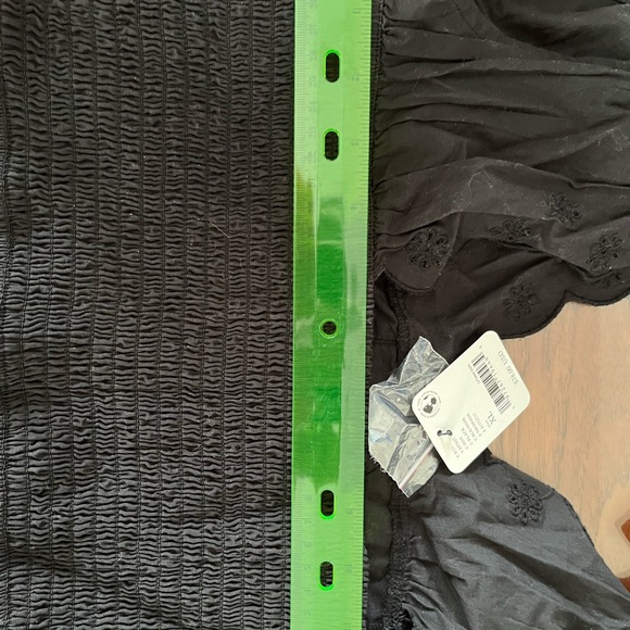 NWT Free People Nolan Embroidered Crop Tank In Black - Picture 9 of 10